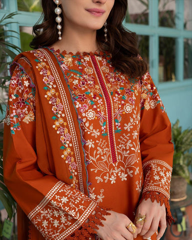 BATIK
WEAR BY THE GORGEOUS ACTRESS_KAINAT ASLAM