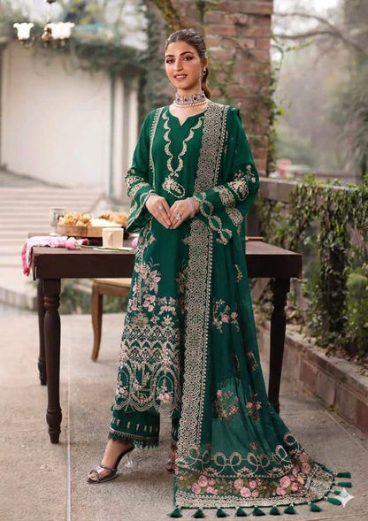 🎊BRAND NAME* KAHF

_WEAR BY THE GORGEOUS ACTRESS_ *KINZA HASHMI🎊
